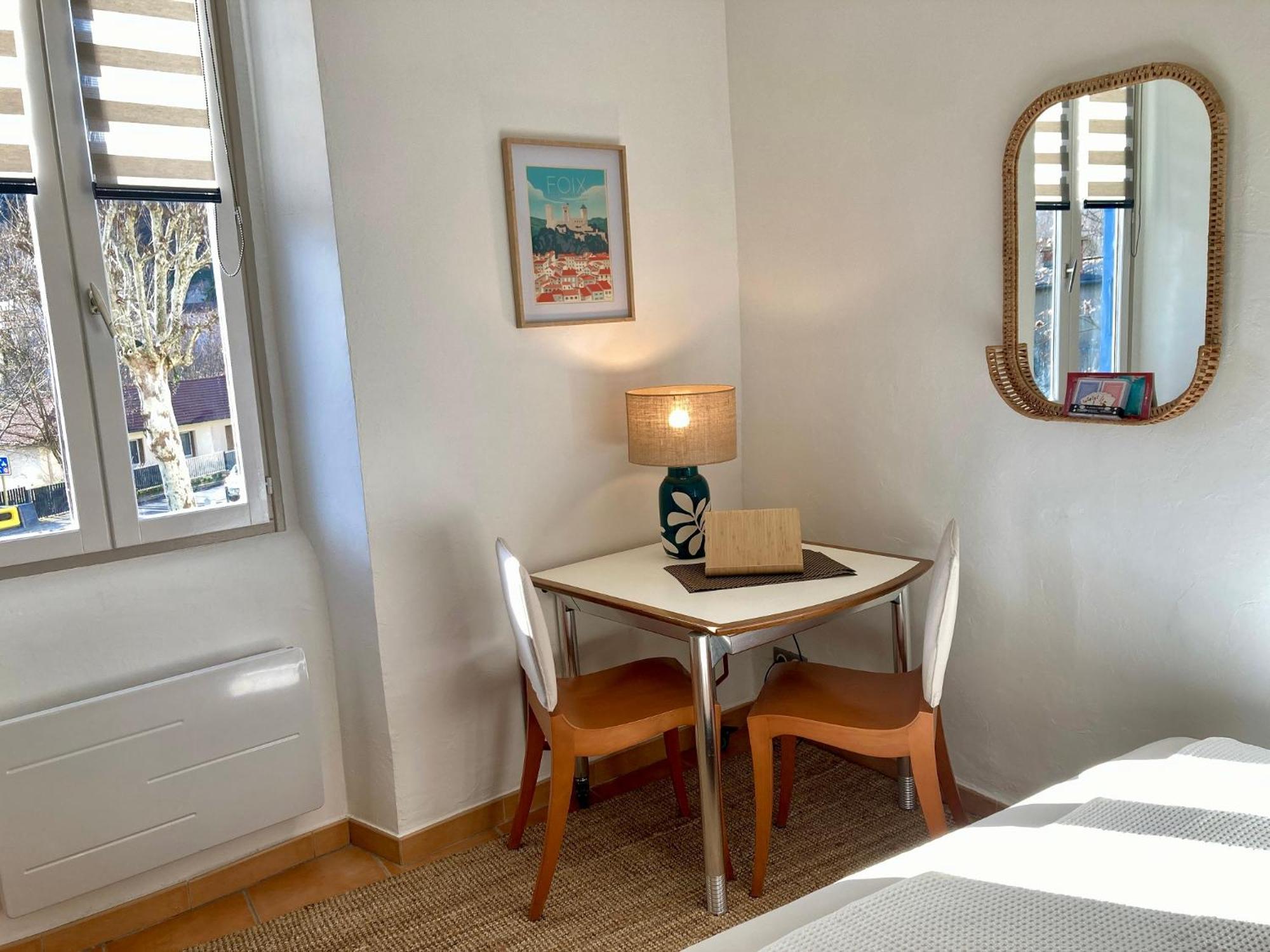 Aux 4 Logis Appart-Hotel - Studio Le Terra - Petit Dejeuner Inclus 1Ere Nuit Фуа Экстерьер фото